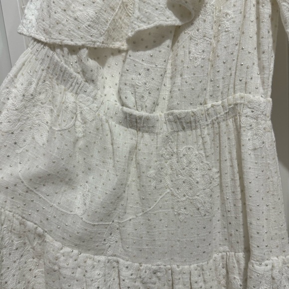 STEELE one-shoulder dress with floral embroidery. - Picture 3 of 5